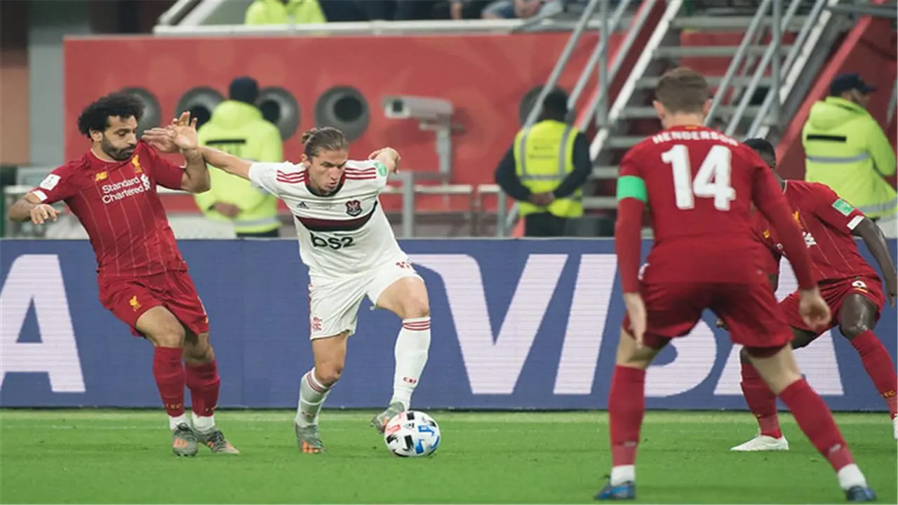 فيليبي لويس: محمد صلاح يشبه ميسي.. ومورينيو وراء رحيله عن تشيلسي